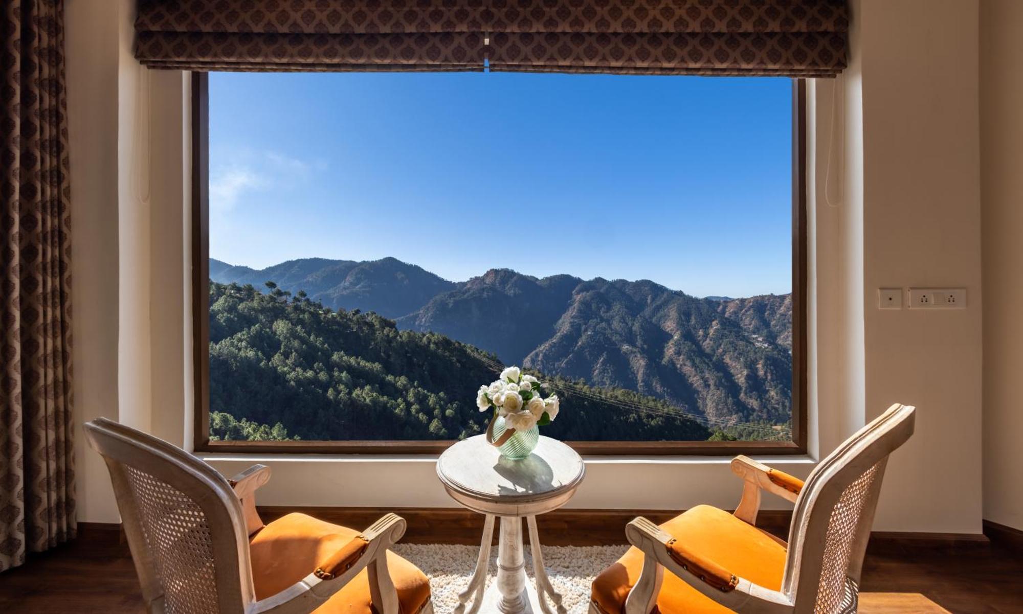 The Manor Luxury Apartments, Shimla มาโชบรา ภายนอก รูปภาพ