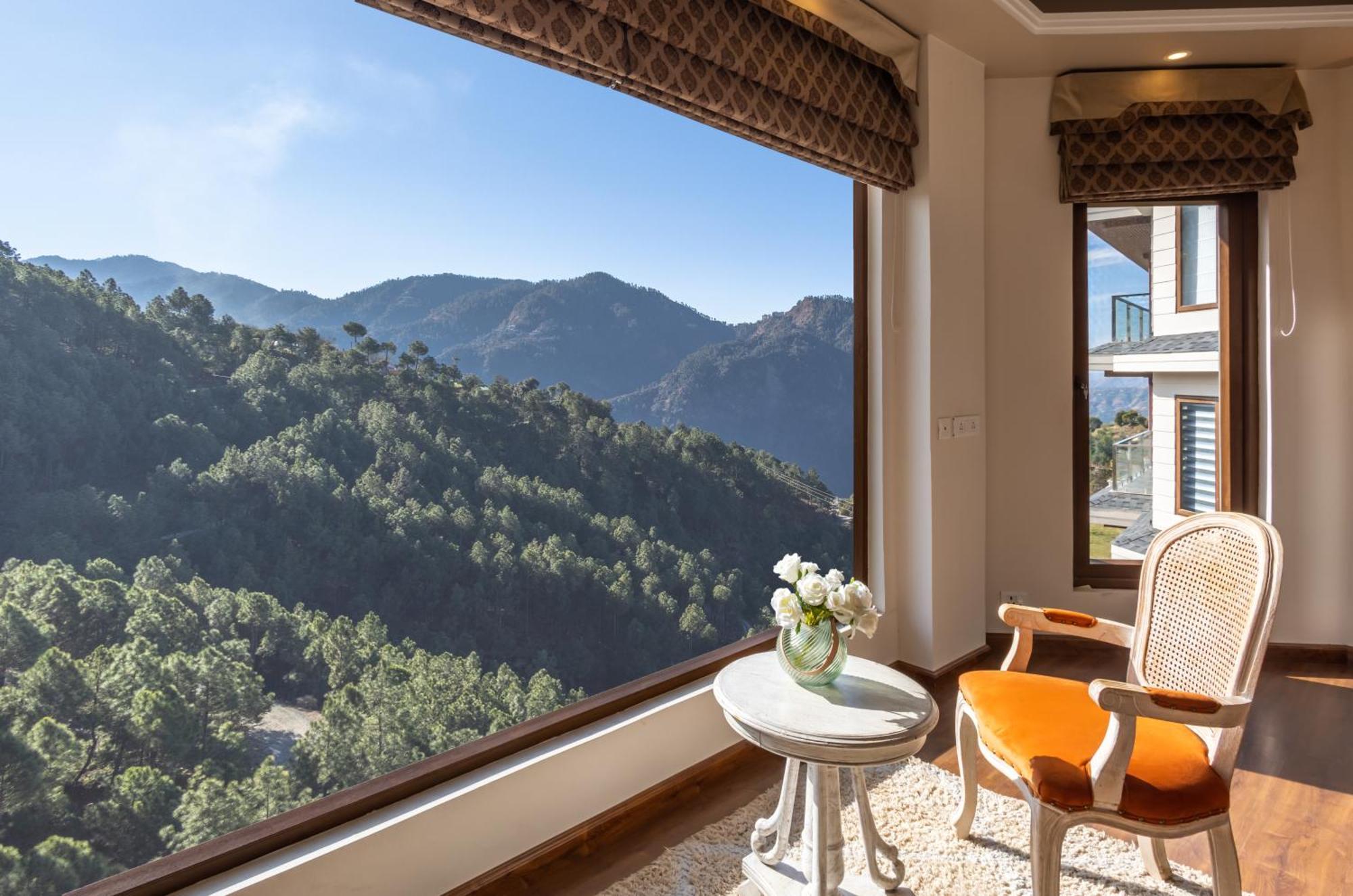 The Manor Luxury Apartments, Shimla มาโชบรา ภายนอก รูปภาพ