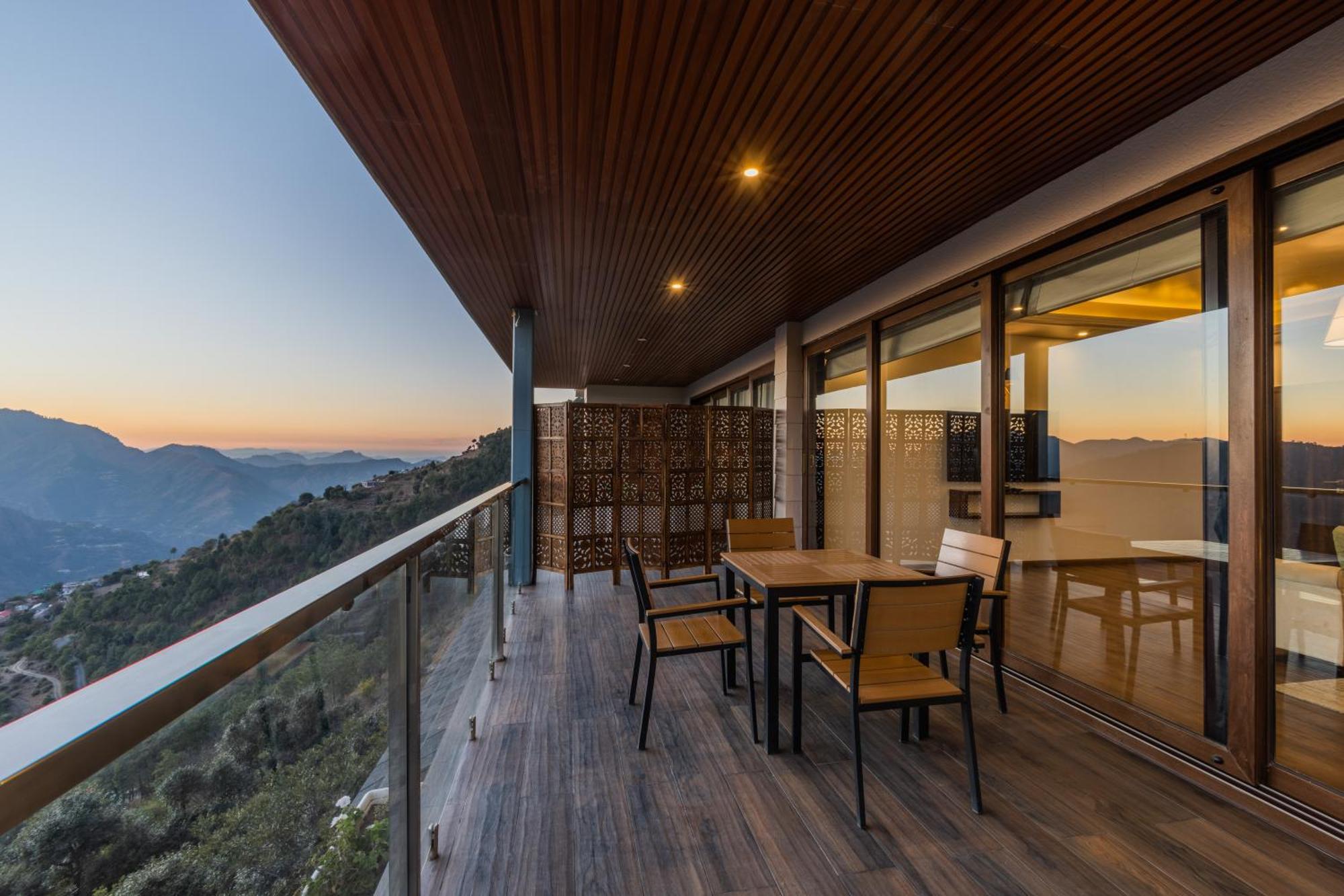 The Manor Luxury Apartments, Shimla มาโชบรา ภายนอก รูปภาพ