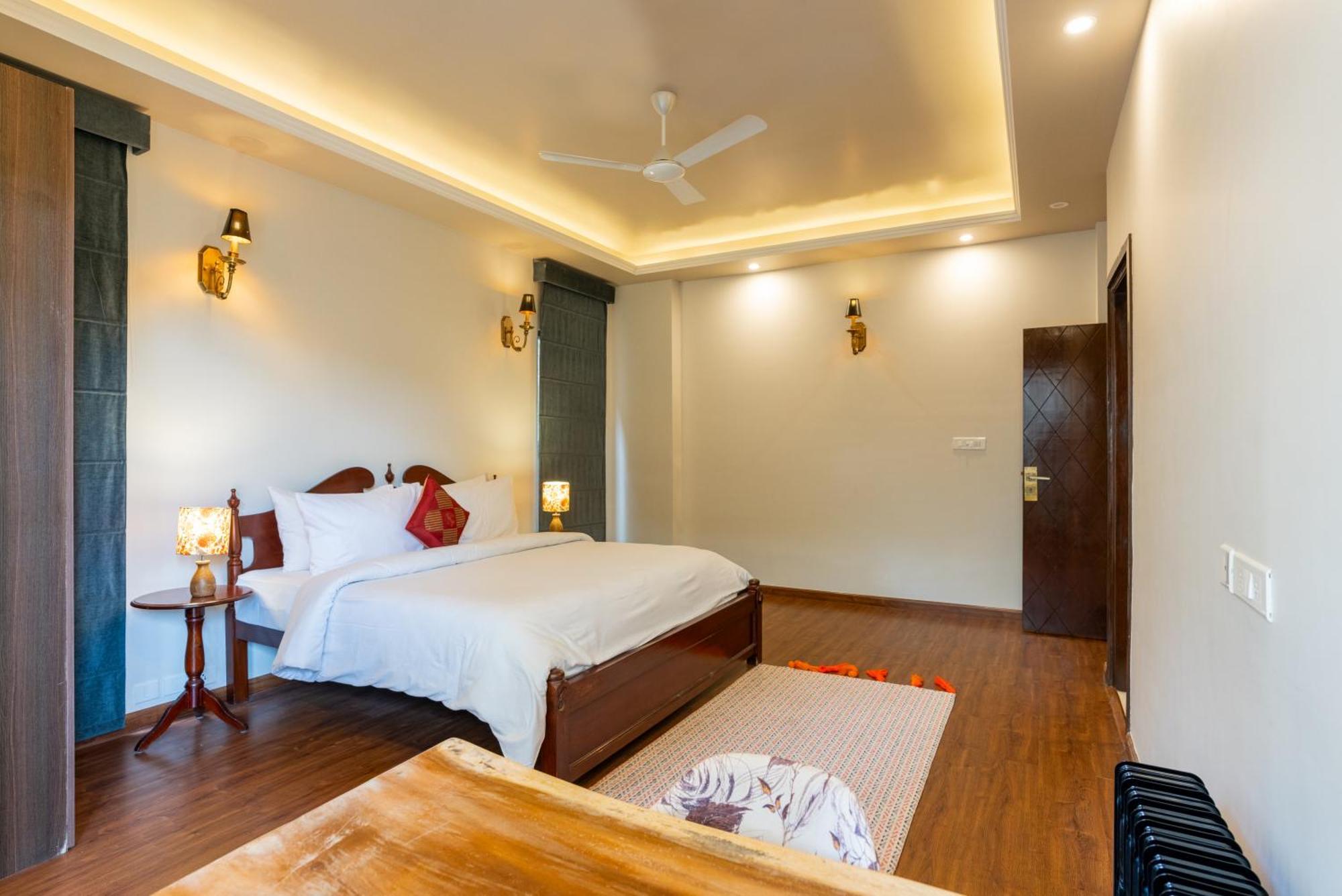 The Manor Luxury Apartments, Shimla มาโชบรา ภายนอก รูปภาพ