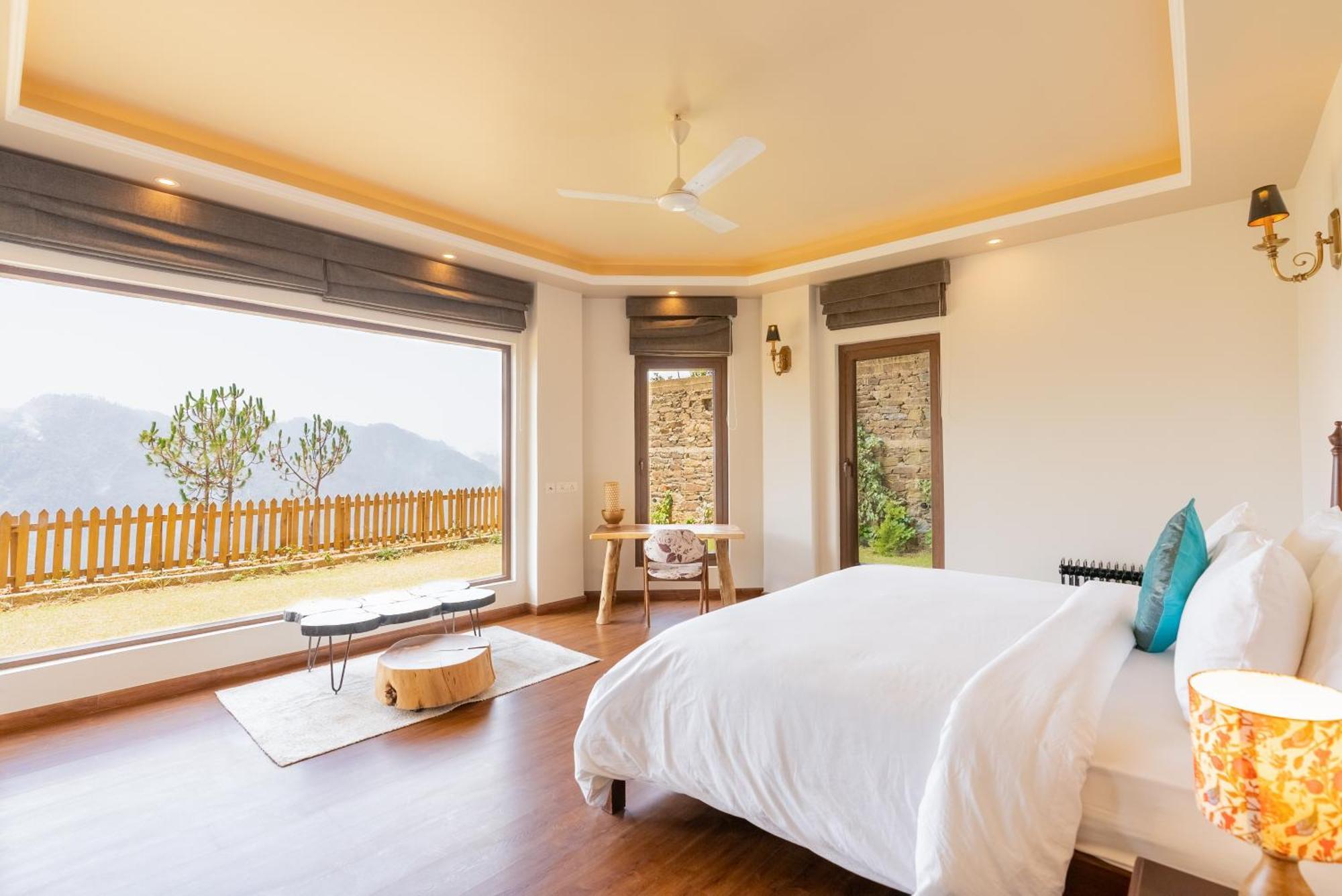 The Manor Luxury Apartments, Shimla มาโชบรา ภายนอก รูปภาพ