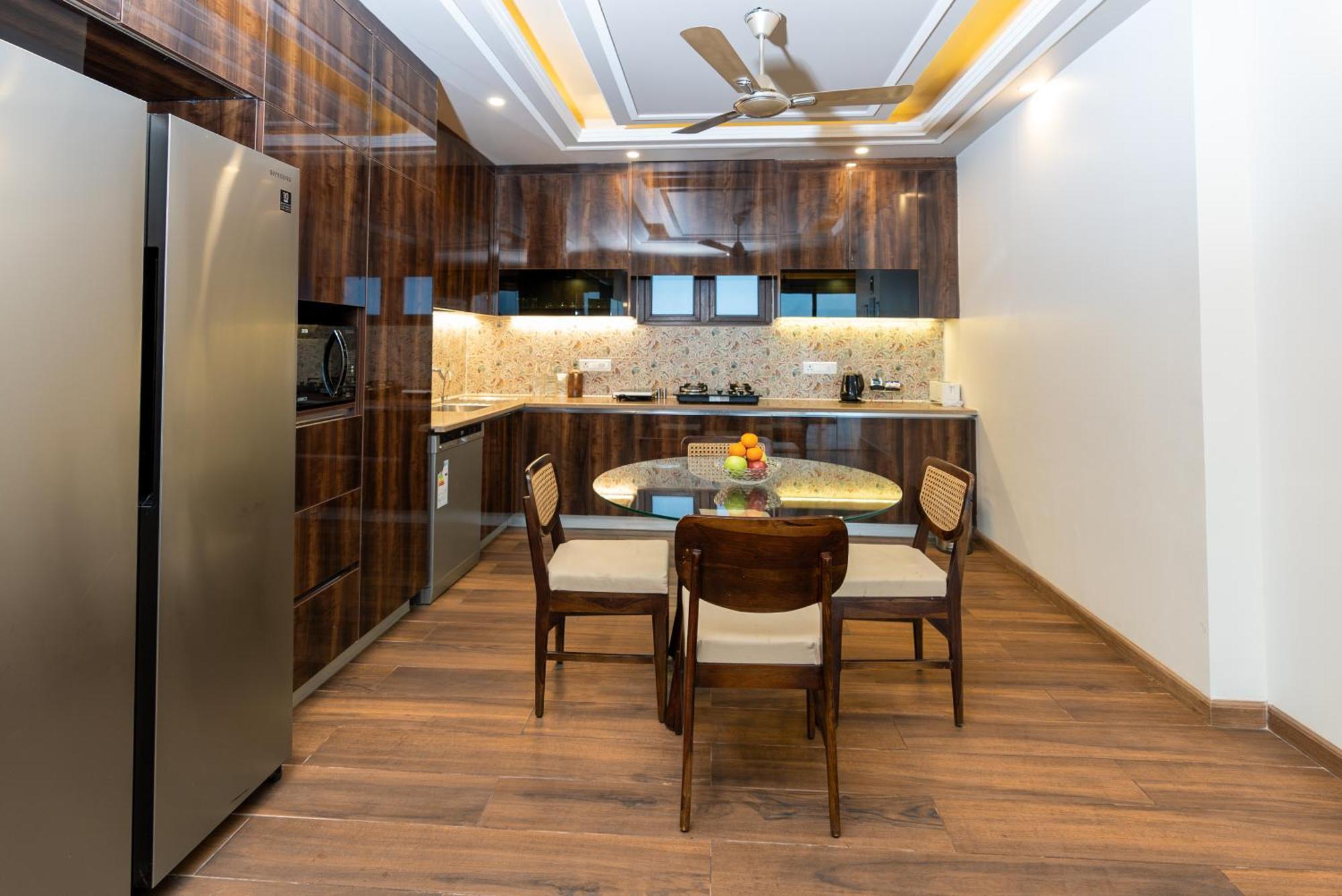 The Manor Luxury Apartments, Shimla มาโชบรา ภายนอก รูปภาพ